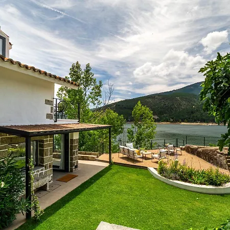 Casa Junto Al Pantano De Burguillo *